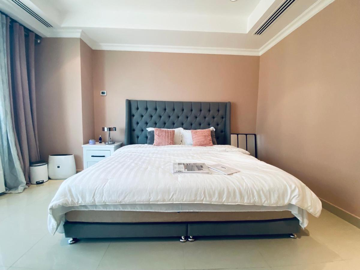 2 Bedroom Flat In The Heart Of Qatar Pearl 多哈 外观 照片