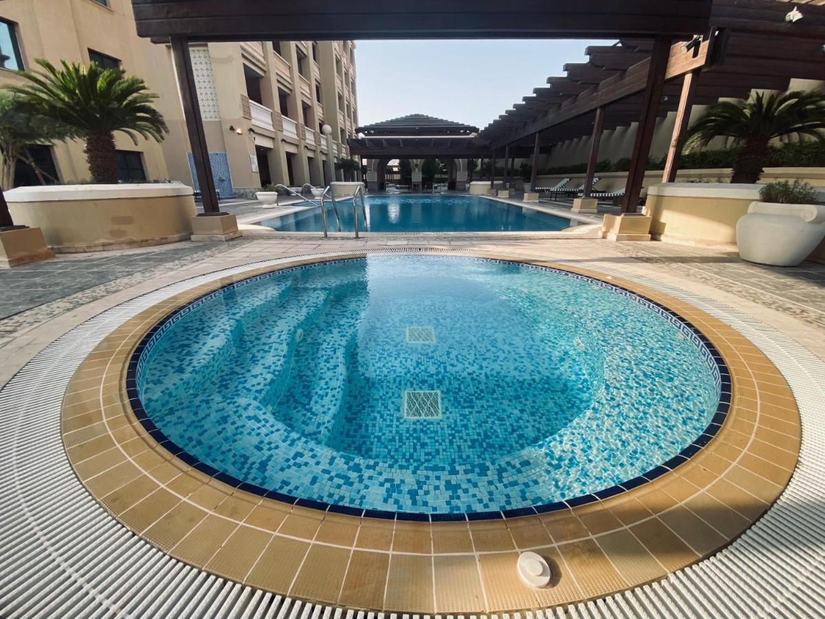 2 Bedroom Flat In The Heart Of Qatar Pearl 多哈 外观 照片